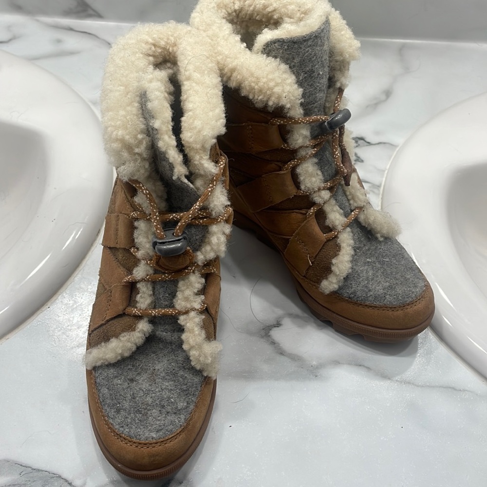 Sorrel winter booties